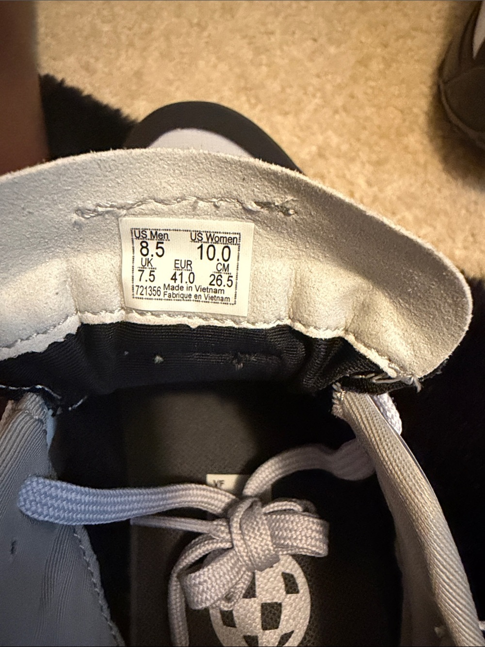Vans Women Light Purple and Black Platform Low-Top Sneakers - Picture 7 of 7